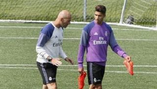 زيدان وأشرف حكيمي