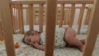 موت الأطفال وهم نيام زاد مؤخرا