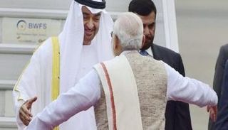 الشيخ محمد بن زايد ورئيس الوزراء الهندي ناريندرا مودي