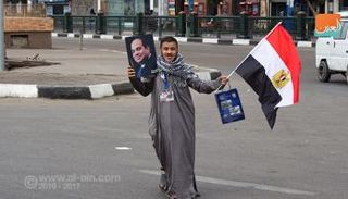 بطل المشهد اليتيم في ميدان التحرير