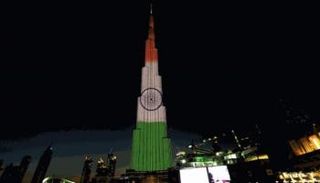 برج خليفة بعلم الهند