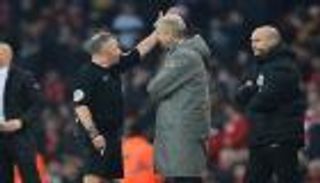 فينجر يتقبل اتهامه بسوء السلوك