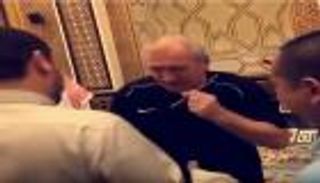 شاهد:  مدرب شباب اتحاد جدة يشهر إسلامه