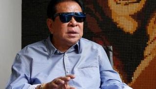 لويس سينجسون رجل الأعمال الفلبيني