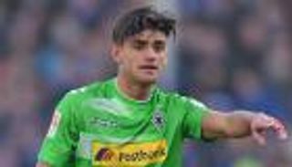 ليفربول يسابق الزمن لضم "داود جلادباخ"