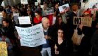 "حظر ترامب".. منع تركي وتحذير يمني ورد أمريكي