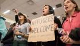 ولايات أمريكية تبحث إبطال أمر ترامب بشأن المهاجرين