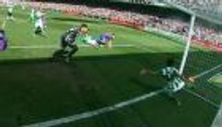 رابطة "الليجا" تبرر عدم استخدام تقنية "عين الصقر"