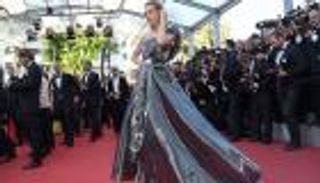 سر التألق على السجادة الحمراء.. اكتشفيه