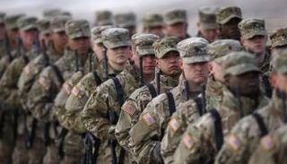 جنود أمريكيون قبل انطلاق تدريب مشترك مع قوات بولندية 