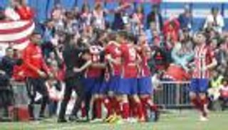 سيميوني يستقر على أسلحة أتلتيكو الهجومية أمام البرسا