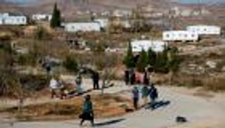 استعدادات لإخلاء مستوطنة "عمونا" بالضفة الغربية