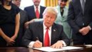 البرلمان البريطاني يناقش إلغاء زيارة ترامب 