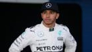 هاميلتون يؤكد وجود مشكلات كبيرة في سيارة مرسيدس