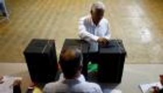 الحكومة الإسبانية تطالب كتالونيا بوقف "مهزلة" الاستفتاء