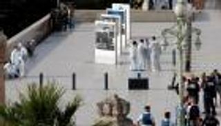 مصدر بالشرطة الفرنسية: إرهابي مرسيليا ذبح أحد الضحايا