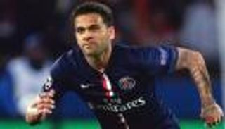 الكشف عن راتب ألفيس الضخم مع سان جيرمان