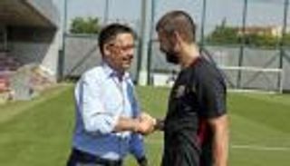 كلمات بارتوميو أقنعت لاعبيه بخوض مباراة بالماس