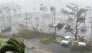 انتقادات شديدة لترامب بسبب الإعصار ماريا