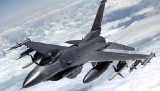 طائرة أمريكية من طراز إف 16