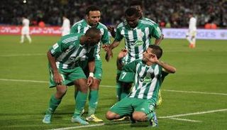 الرجاء البيضاوي يفرط في فرصة تقاسم صدارة الدوري المغربي