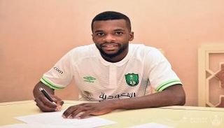 الأهلي السعودي يضمن بقاء الحربي حتى 2021