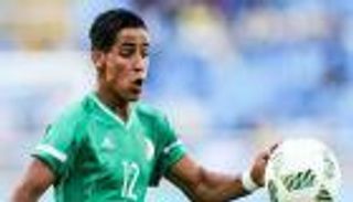 فيديوجراف.. انتفاضة محلية في قائمة منتخب الجزائر الجديدة