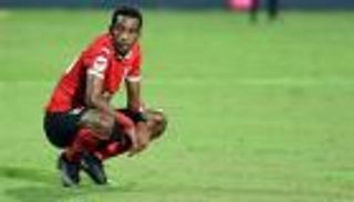 شباب الأهلي يوقف هيكل ويغرمه لأسباب انضباطية