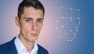 فيسبوك تختبر استعادة الحساب ببصمة الوجه