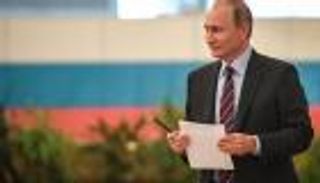 بوتين: خفض الإنتاج ساعد على استقرار سوق النفط