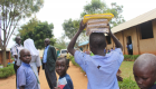 دبي العطاء تطلق برنامجاً لتحسين مهارات معلمي أوغندا