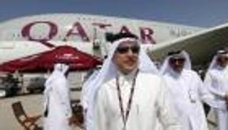 الخطوط القطرية ترضخ للصين وتغير جنسية موظفيها التايوانيين