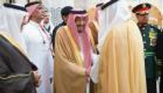 الملك سلمان يغادر الرياض في زيارة "تاريخية" لروسيا