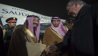 صورة من استقبال الملك سلمان في موسكو