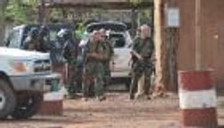 مقتل 8 جنود من أمريكا والنيجر في كمين على حدود مالي