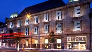 إحدى دور "بيكتشر هاوس" - صورة أرشيفية