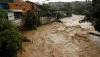 عاصفة "نيت" تقتل 22 بأمريكا الوسطى وتتجه للولايات المتحدة