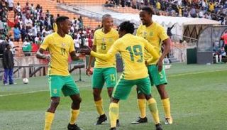 جنوب أفريقيا تخلط الأوراق بالفوز على بوركينا في تصفيات المونديال