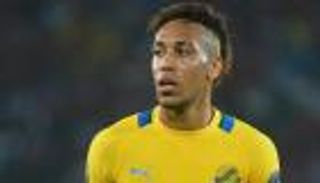 أوباميانج يلمح لمحاولة المغرب تسميم لاعبي الجابون