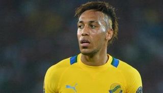 أوباميانج يلمح لمحاولة المغرب تسميم لاعبي الجابون