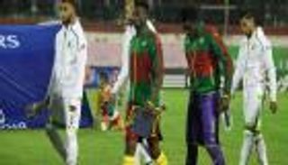 الجزائر تواصل الإنهيار بالخسارة أمام الكاميرون