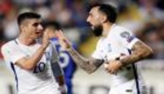 اليونان تتغلب على قبرص وتحيي آمالها في التأهل للمونديال