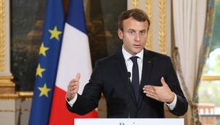  الرئيس الفرنسي إيمانويل ماكرون