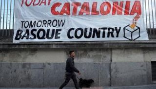 زعيم كتالونيا يعلن خيار المنطقة في خطاب أمام البرلمان