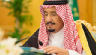 الملك سلمان يطلع مجلس الوزراء على نتائج زيارته التاريخية لروسيا