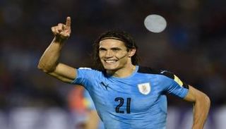 كافاني: مارادونا الأفضل في التاريخ
