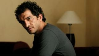 الفنان عمرو واكد