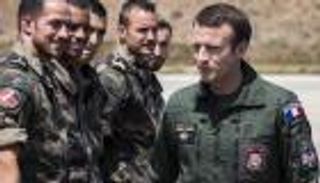 الجيش الفرنسي يضع أجندة أولوياته أمام ماكرون الجمعة