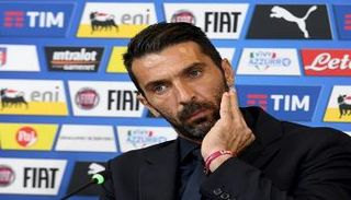 بوفون يتلقى عرضا لتعيينه وزيرا للرياضة في إيطاليا