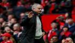 مورينيو يقترب من تجديد عقده مع يونايتد براتب خيالي